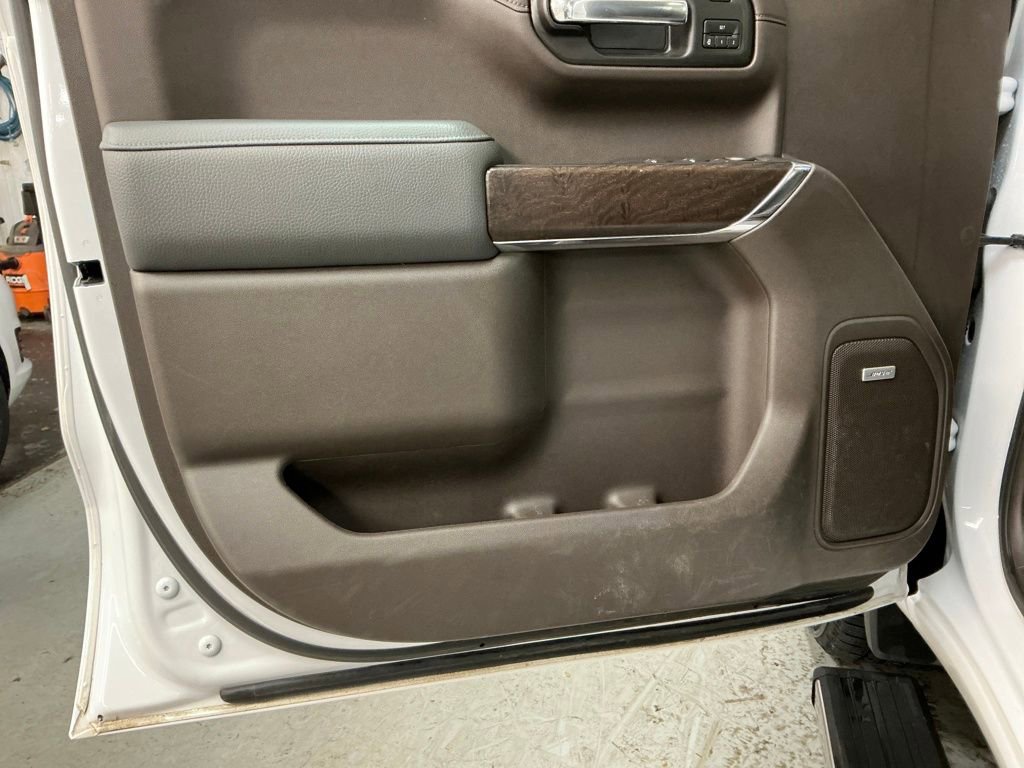 Used 2022 GMC Sierra 1500 Denali w/ Denali Premium Package image 11