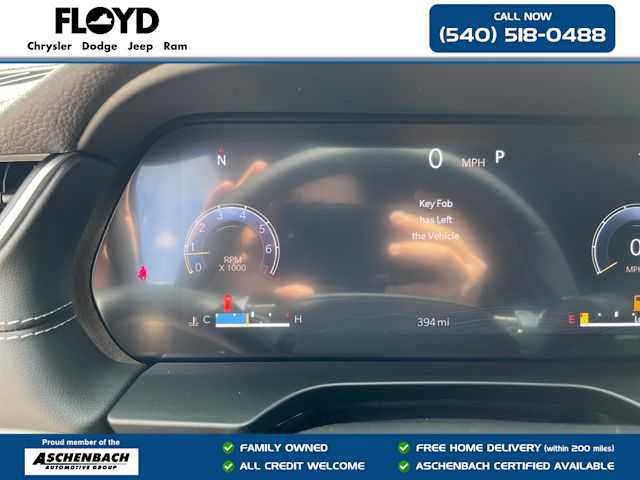 New 2025 Jeep Grand Cherokee Limited w/ Black Appearance Package image 13