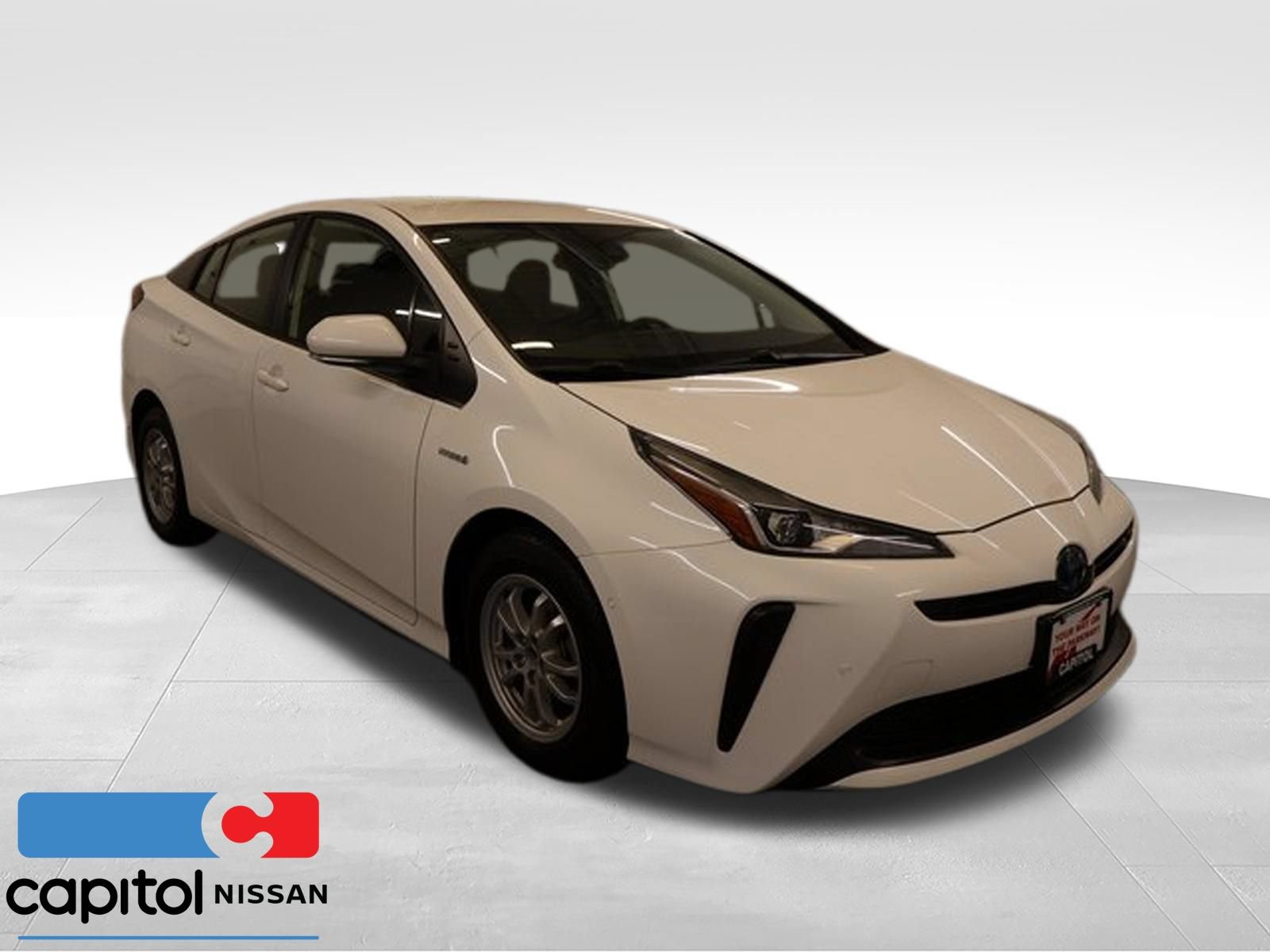 Used 2022 Toyota Prius LE