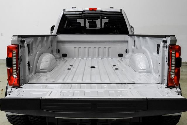 Used 2026 Ford F350 Lariat AWD/4WD image 31