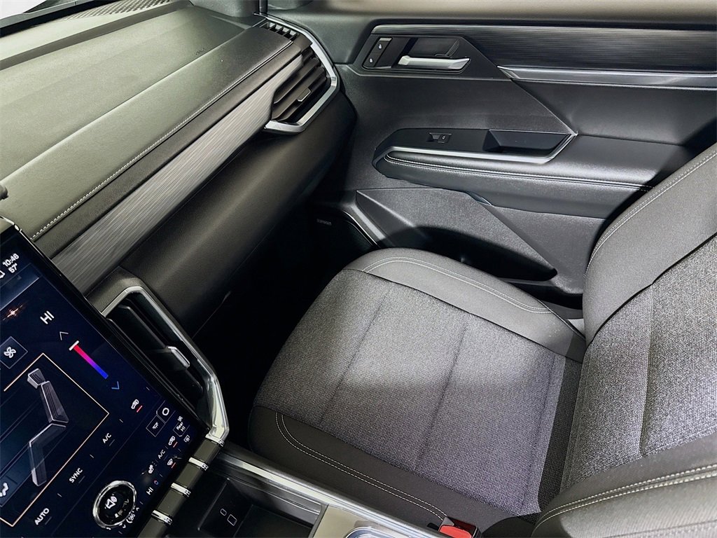 Used 2025 GMC Acadia Elevation image 21