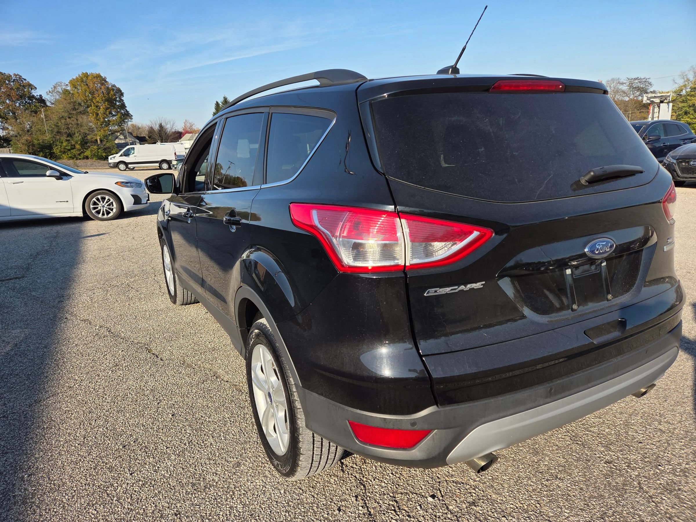 Used 2016 Ford Escape SE w/ Equipment Group 201A FWD image 5
