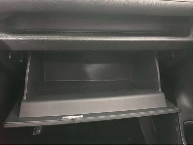 Used 2023 Toyota RAV4 XLE Premium image 37