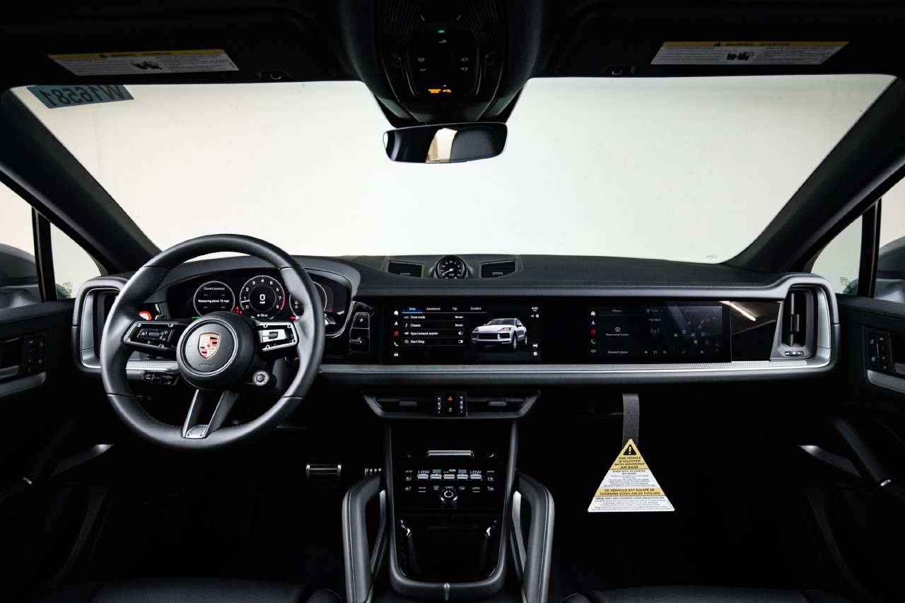 New 2026 Porsche Cayenne S AWD/4WD image 25