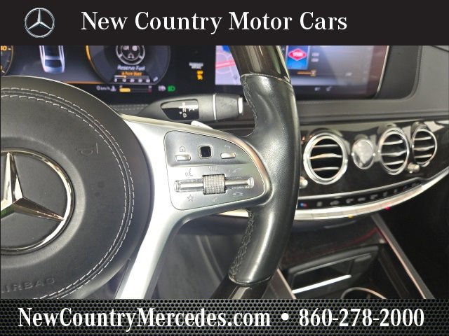 Used 2018 Mercedes-Benz S 560 4MATIC Sedan image 25