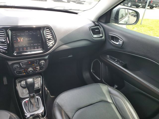 Used 2021 Jeep Compass Limited w/ Sun and Sound Group AWD/4WD image 15