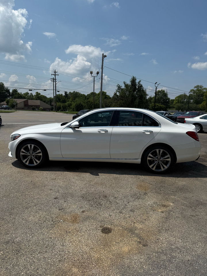Used 2018 Mercedes-Benz C 300 C 300 4MATIC Sedan w/ Premium Package image 4