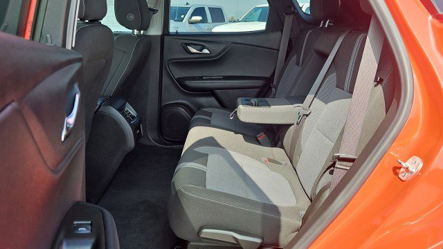 Used 2025 Chevrolet Blazer LT FWD image 24