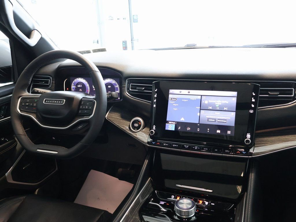 Used 2022 Jeep Wagoneer Series II w/ Premium Group I image 30