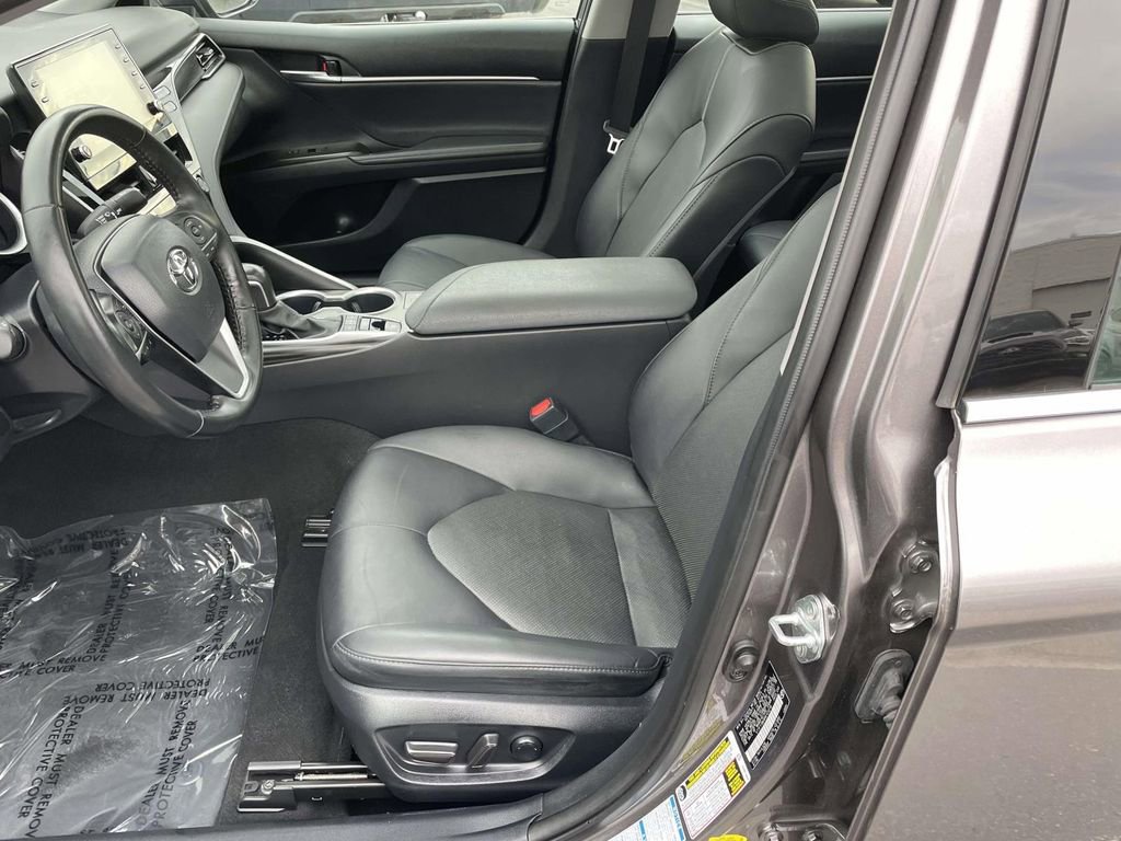 Used 2024 Toyota Camry XLE w/ Cold Weather Package image 28
