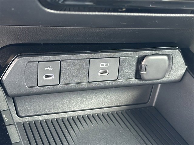 New 2026 Toyota Prius Plug-In Hybrid FWD image 19