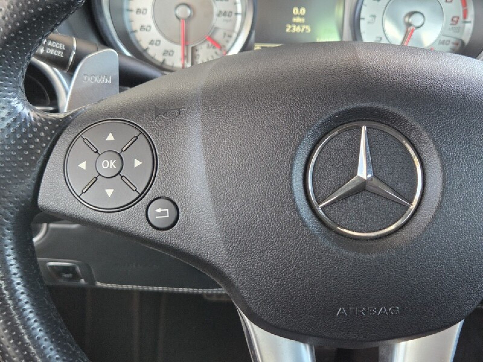 Used 2012 Mercedes-Benz SLS AMG Roadster image 24