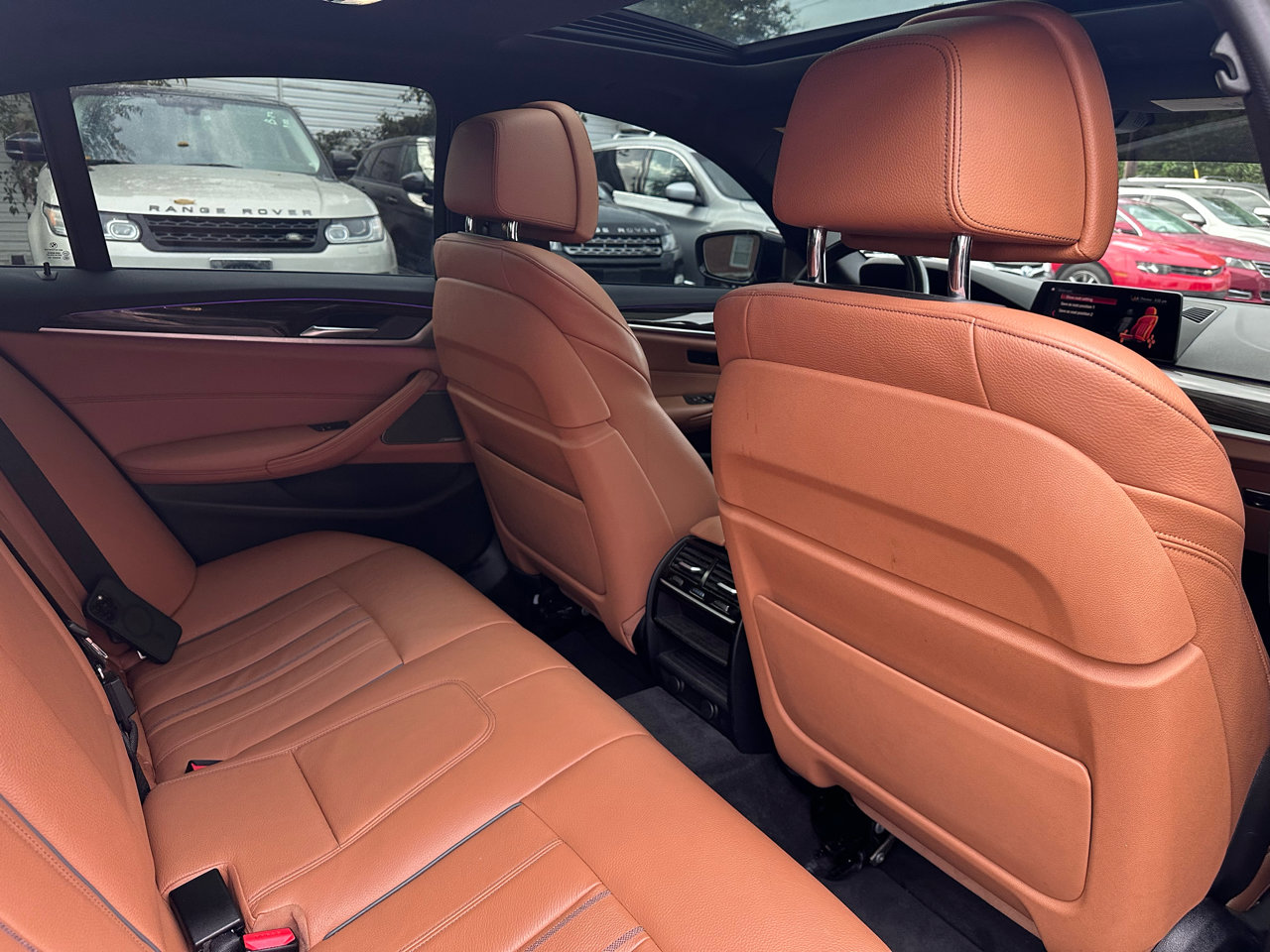 Used 2019 BMW 530i w/ M Sport Package image 24