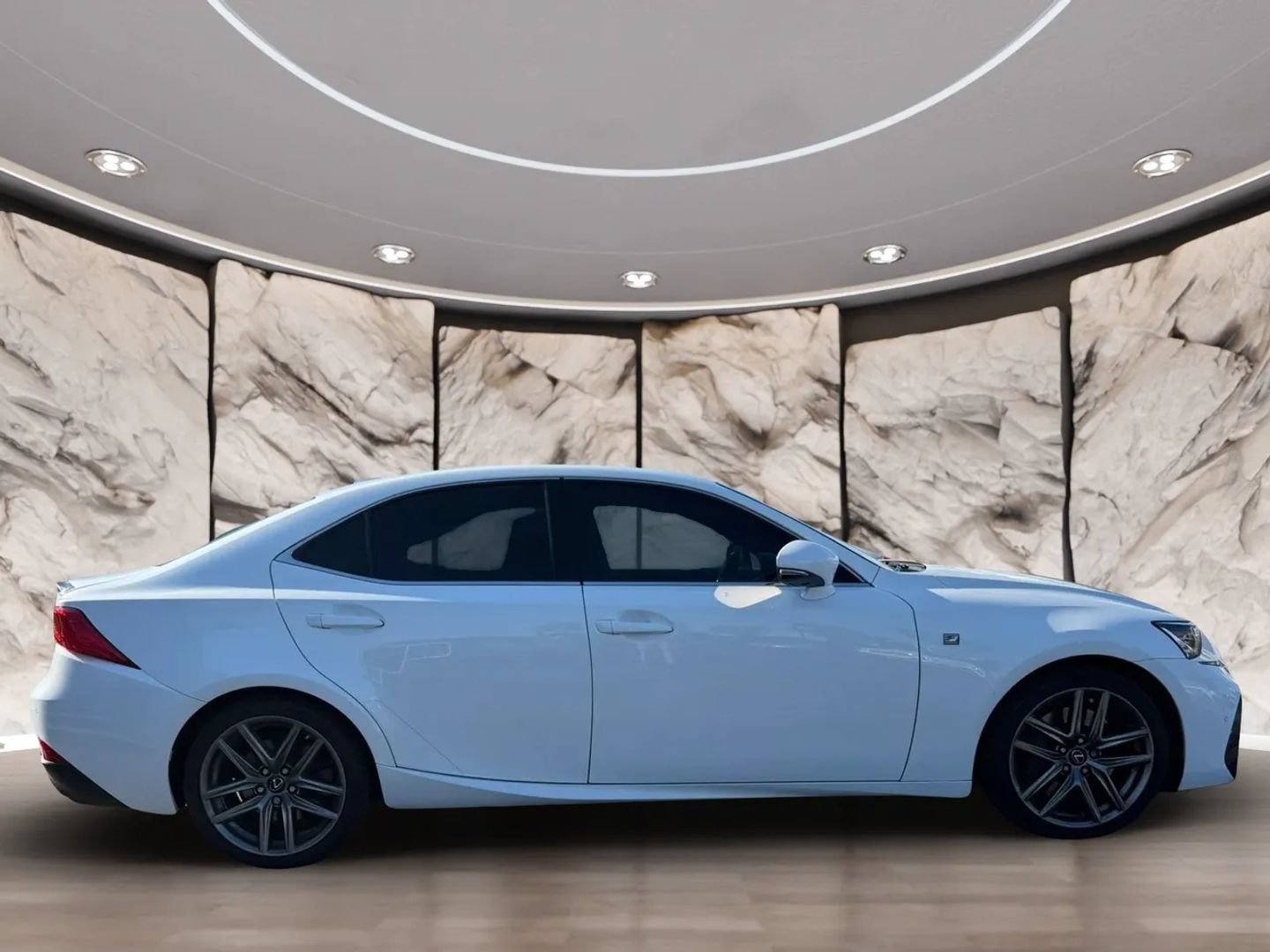 Used 2018 Lexus IS 350 F Sport RWD image 4