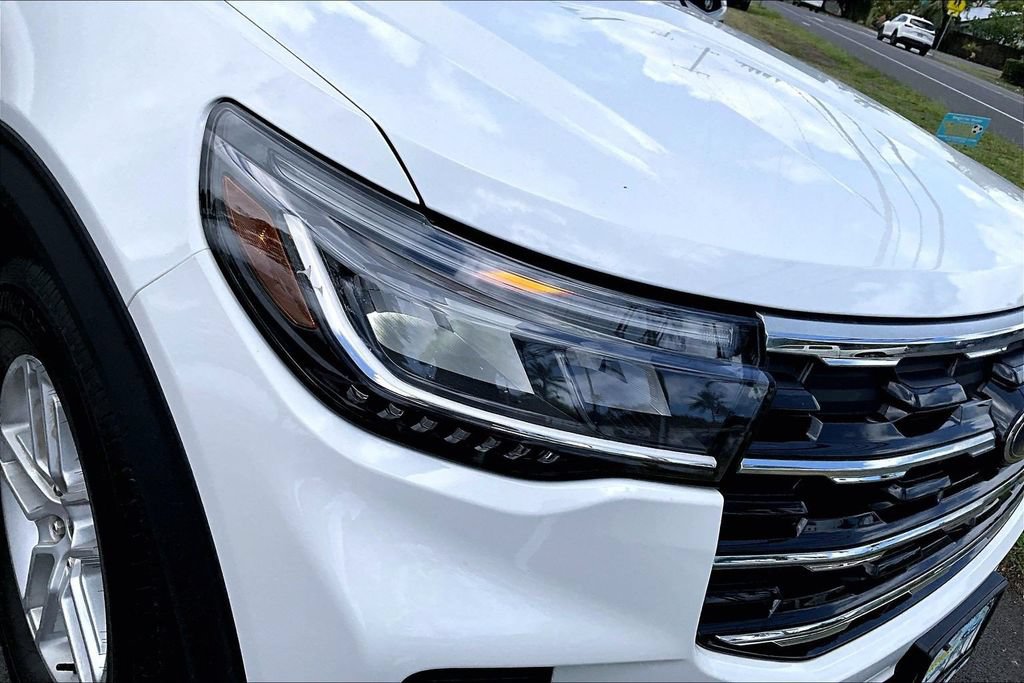 Used 2026 Ford Explorer Active RWD image 32