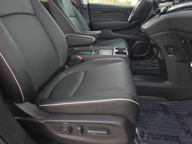 New 2026 Honda Odyssey Touring image 10