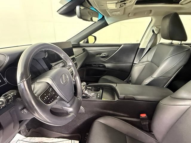 Certified 2023 Lexus ES 300h w/ Premium Package FWD image 19