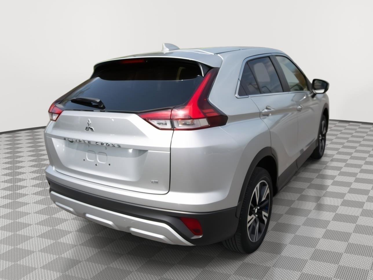 Used 2024 Mitsubishi Eclipse Cross SE AWD/4WD image 5