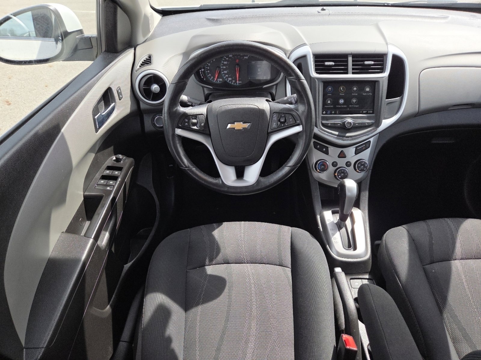 Used 2018 Chevrolet Sonic LT w/ Convenience Package image 23