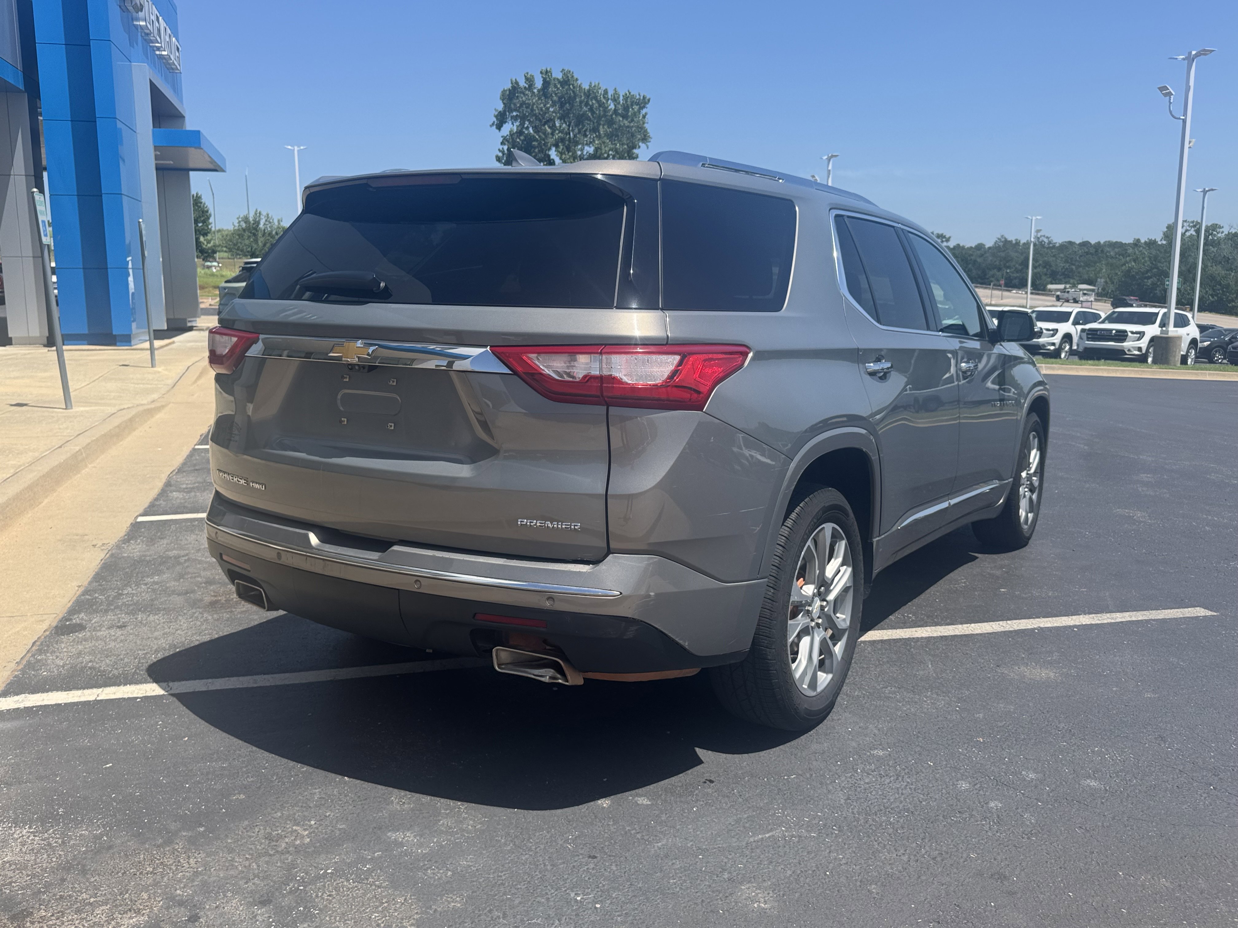 Used 2019 Chevrolet Traverse Premier w/ LPO, Floor Liner Package image 4