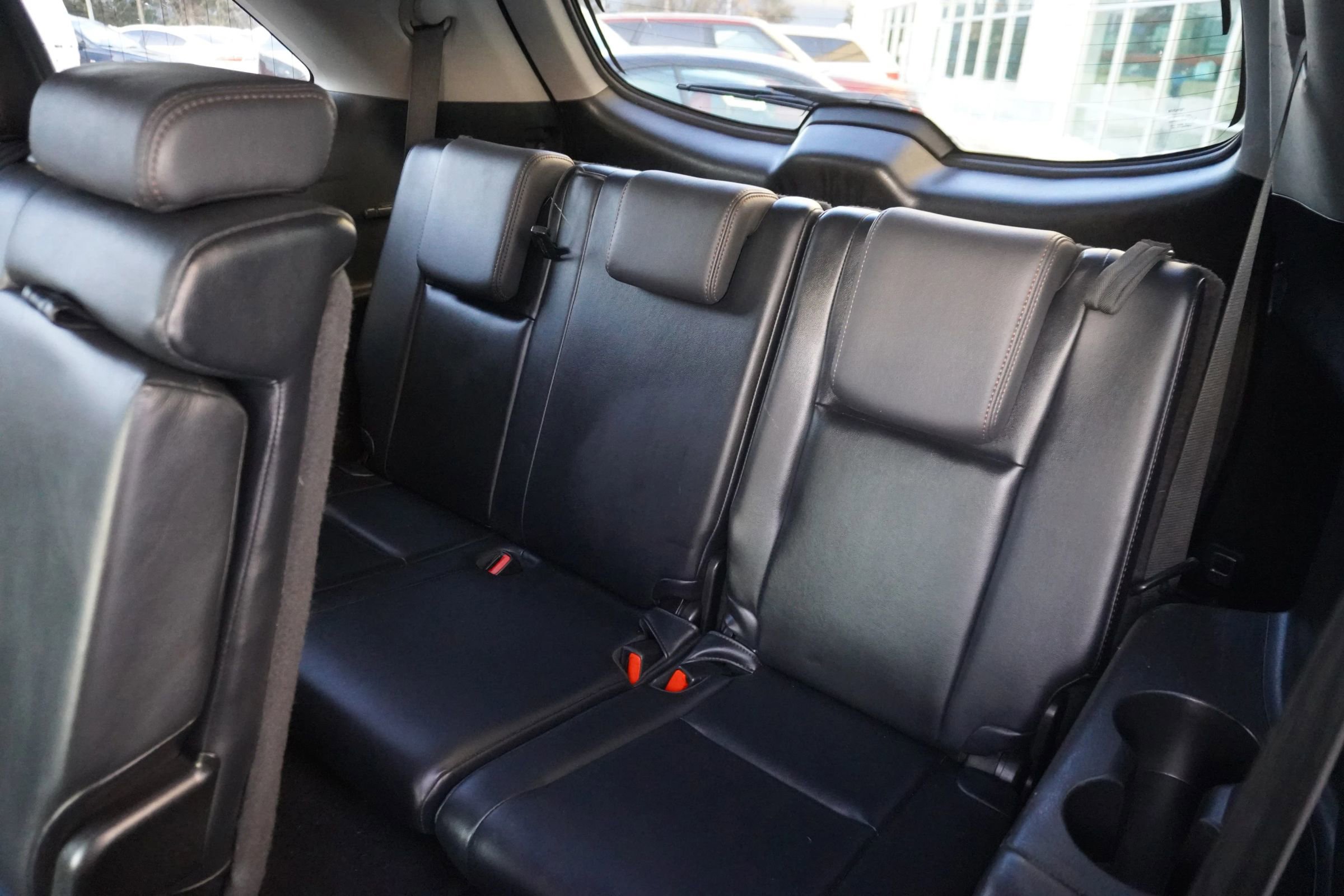 Used 2015 Toyota Highlander XLE image 12