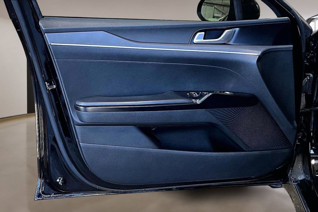 Used 2022 Kia K5 LXS image 23