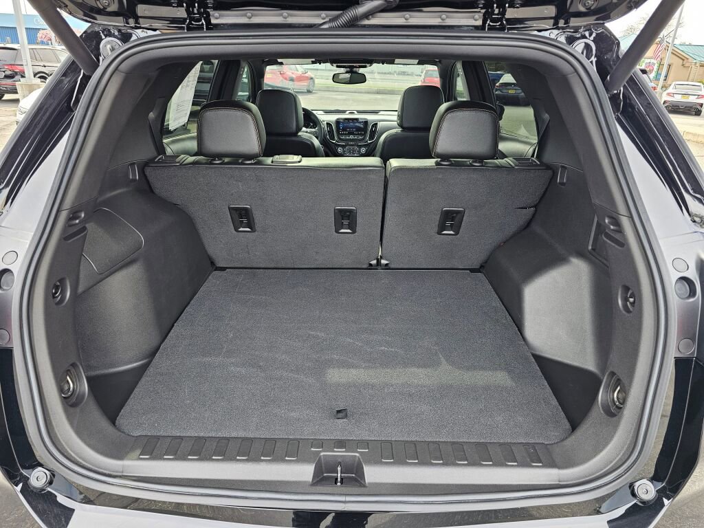 Used 2024 Chevrolet Equinox Premier image 30