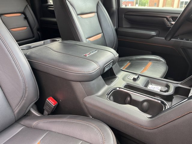Used 2024 GMC Sierra 2500 AT4 w/ AT4 Premium Plus Package AWD/4WD image 31