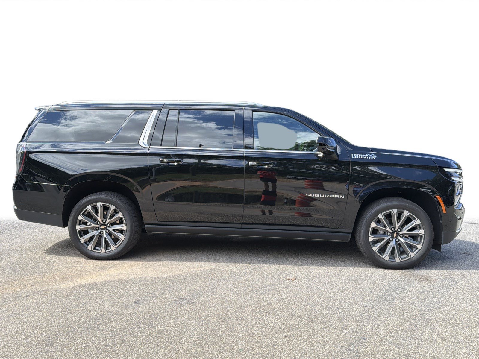 Used 2026 Chevrolet Suburban High Country AWD/4WD image 31