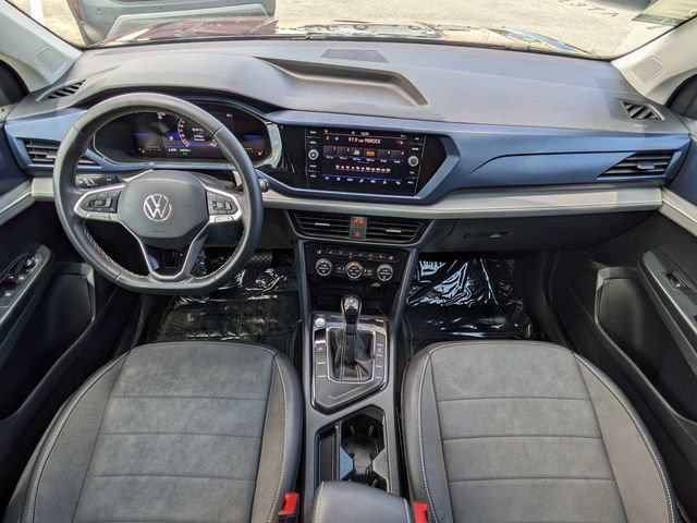 Used 2024 Volkswagen Taos SE FWD image 16