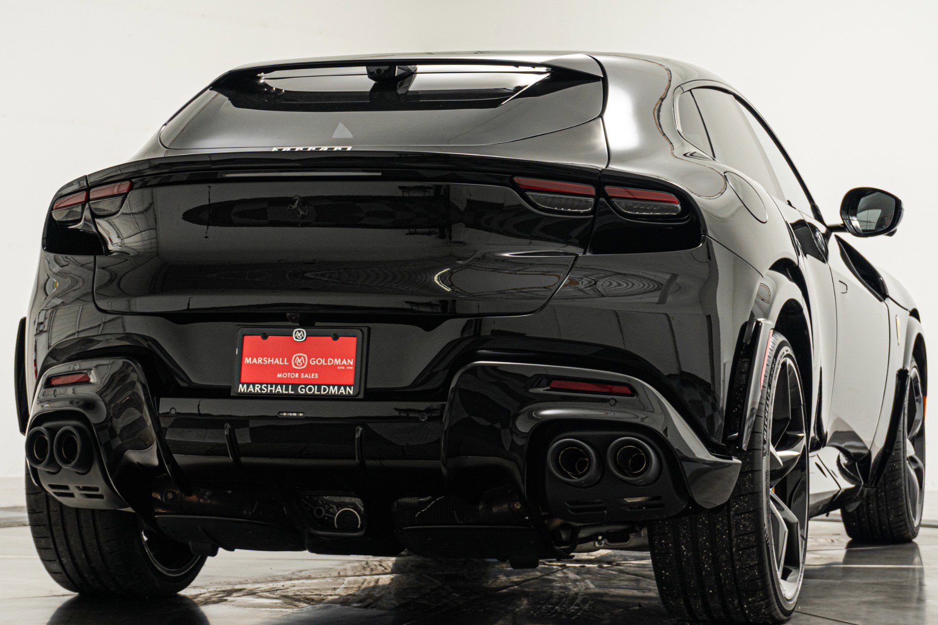 Used 2025 Ferrari Purosangue image 9