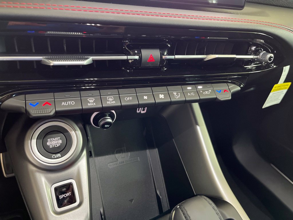 Used 2024 Dodge Hornet R/T Plus AWD/4WD image 40