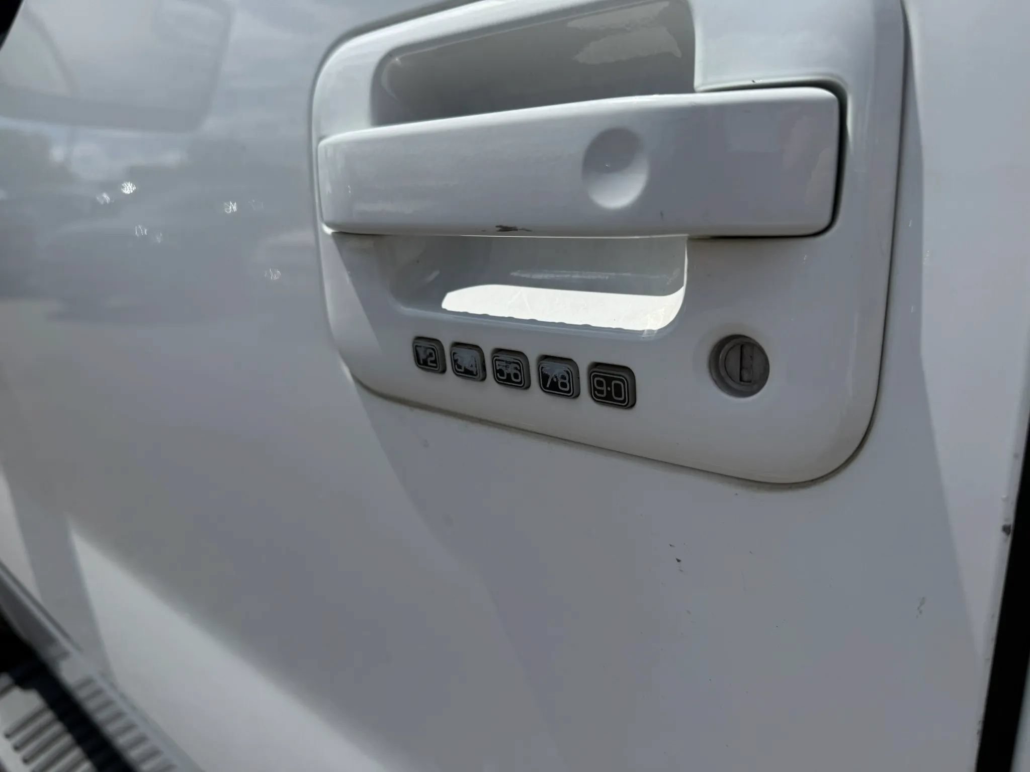 Used 2011 Ford F150 FX4 w/ FX Luxury Pkg AWD/4WD image 15