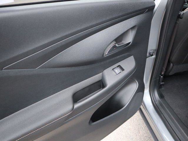 New 2026 Buick Envista Avenir FWD image 11