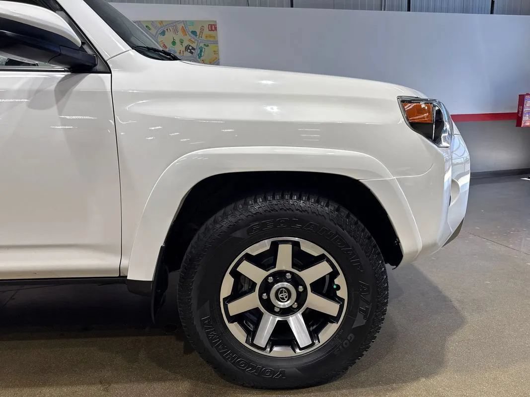 Used 2019 Toyota 4Runner TRD Off-Road AWD/4WD image 72
