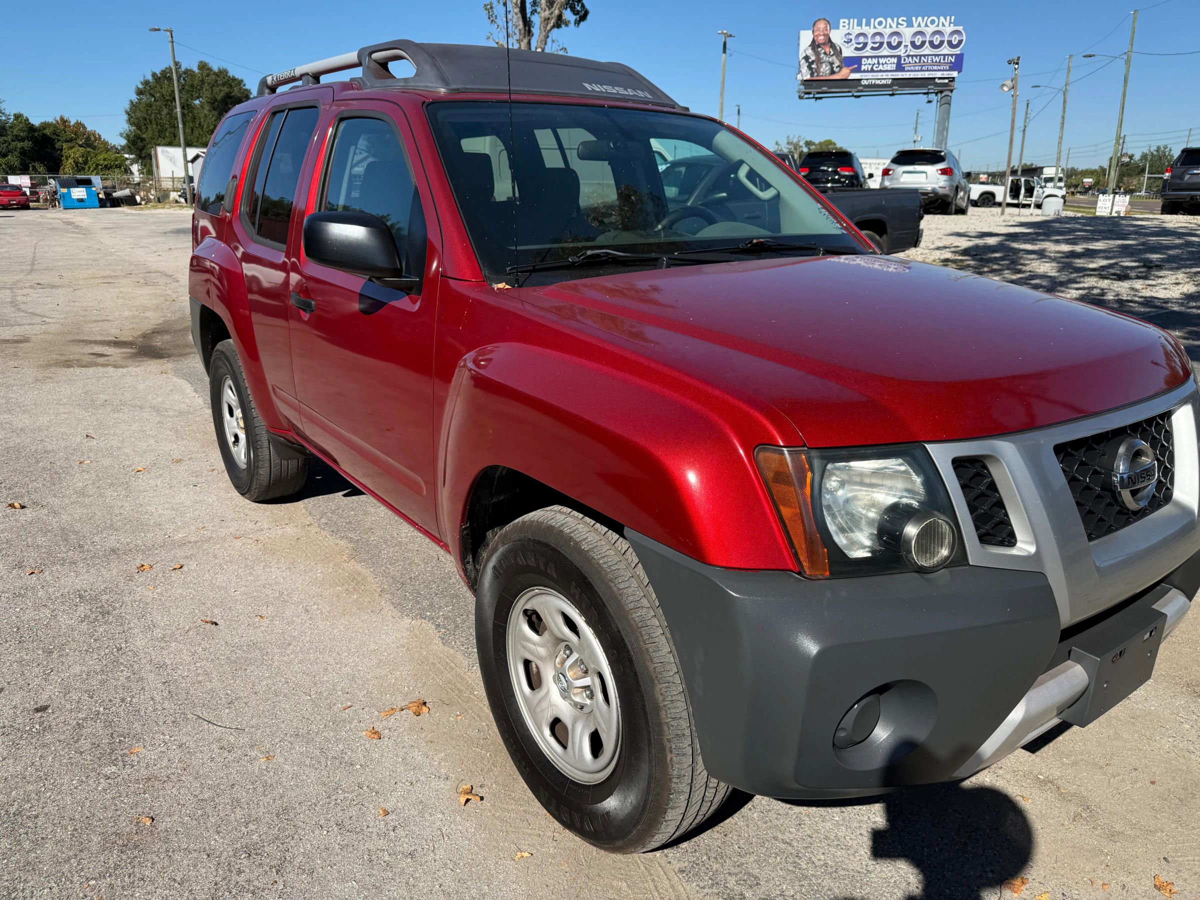 Used 2014 Nissan Xterra X image 6