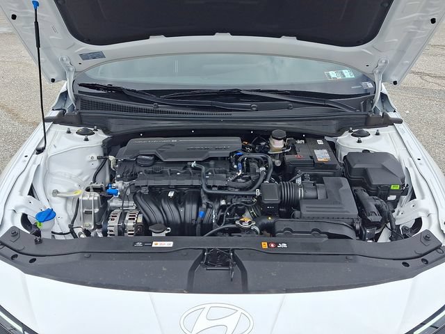 New 2026 Hyundai Elantra Sport FWD image 20