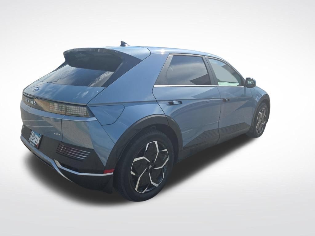 Used 2023 Hyundai Ioniq 5 SEL AWD/4WD image 3