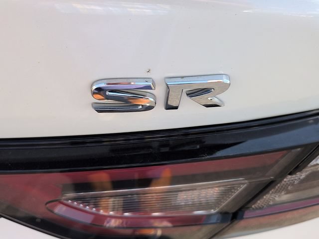 Used 2023 Nissan Maxima SR w/ Sport Mat Group FWD image 12