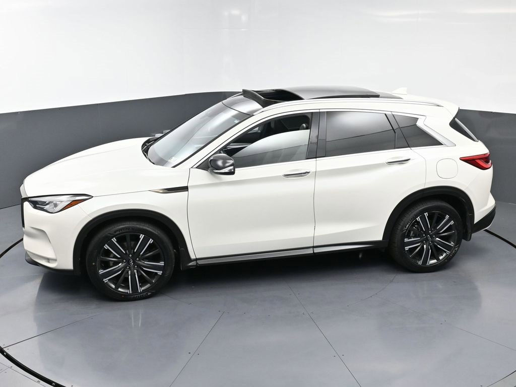 Used 2021 INFINITI QX50 Luxe w/ Appearance Package image 47