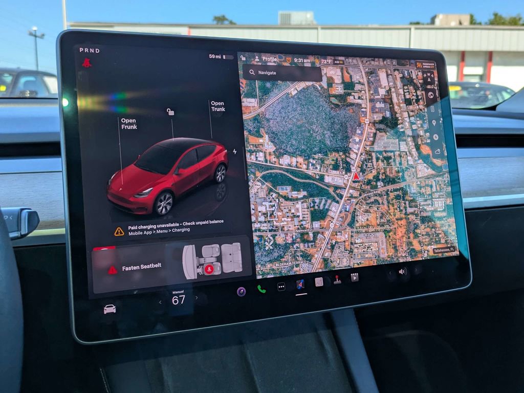 Used 2022 Tesla Model Y Long Range AWD/4WD image 24