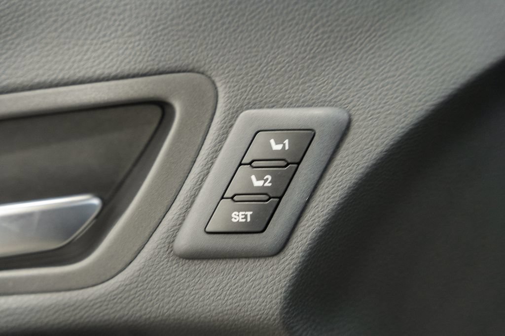 New 2026 Toyota Sienna Platinum AWD/4WD image 44