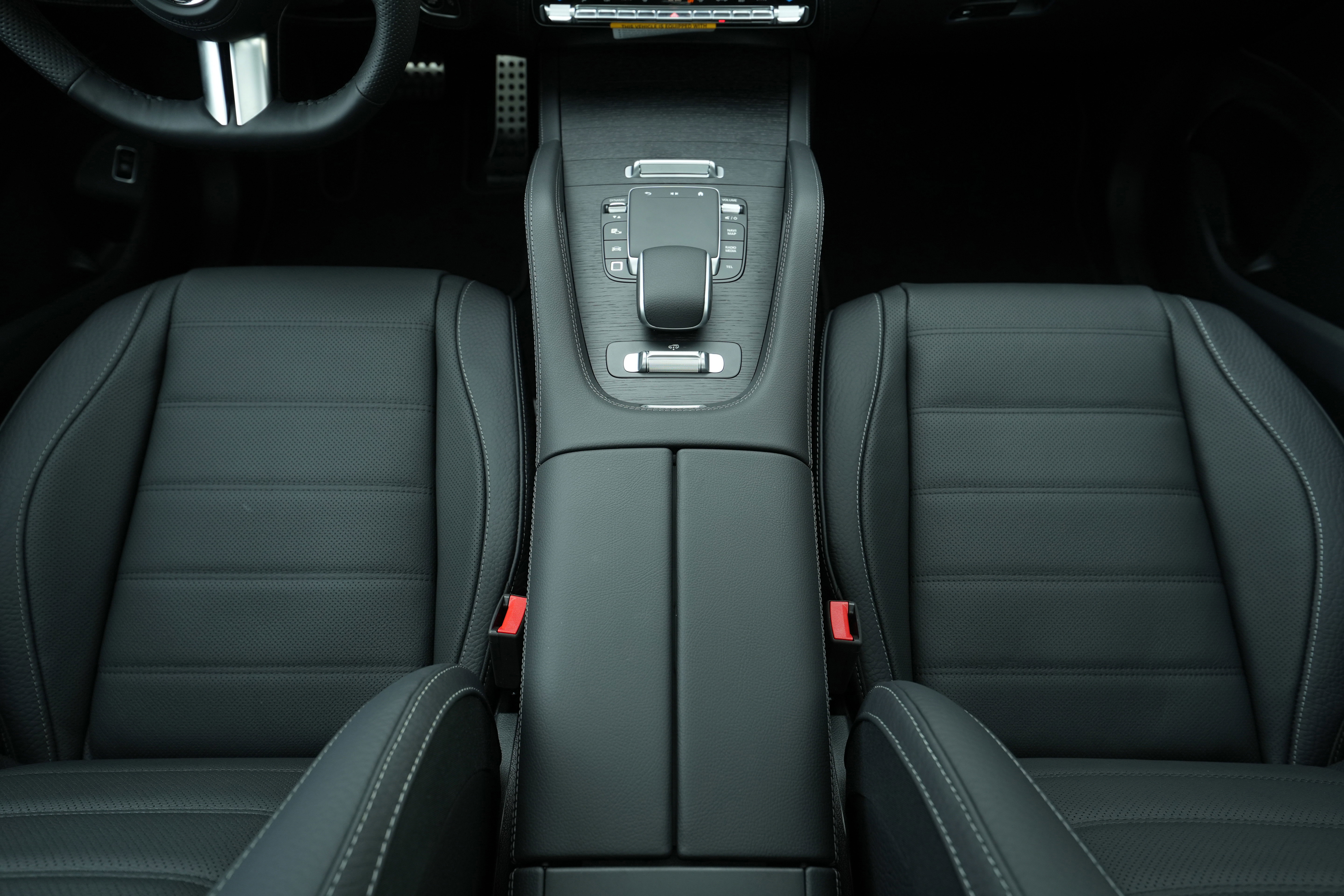 New 2026 Mercedes-Benz GLS 450 4MATIC image 31