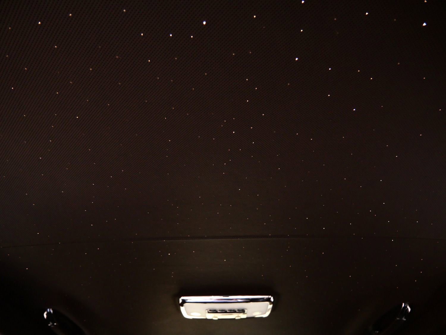 Certified 2022 Rolls-Royce Cullinan Black Badge AWD/4WD image 19