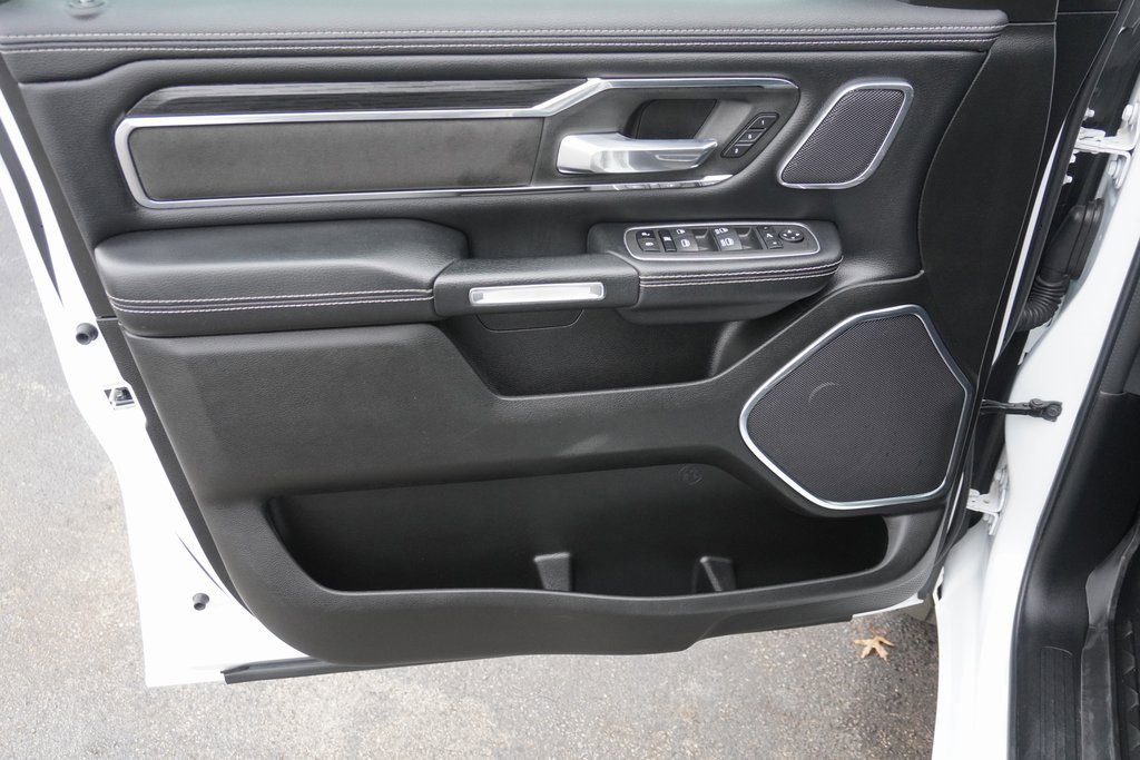 Used 2024 RAM 1500 Laramie image 8