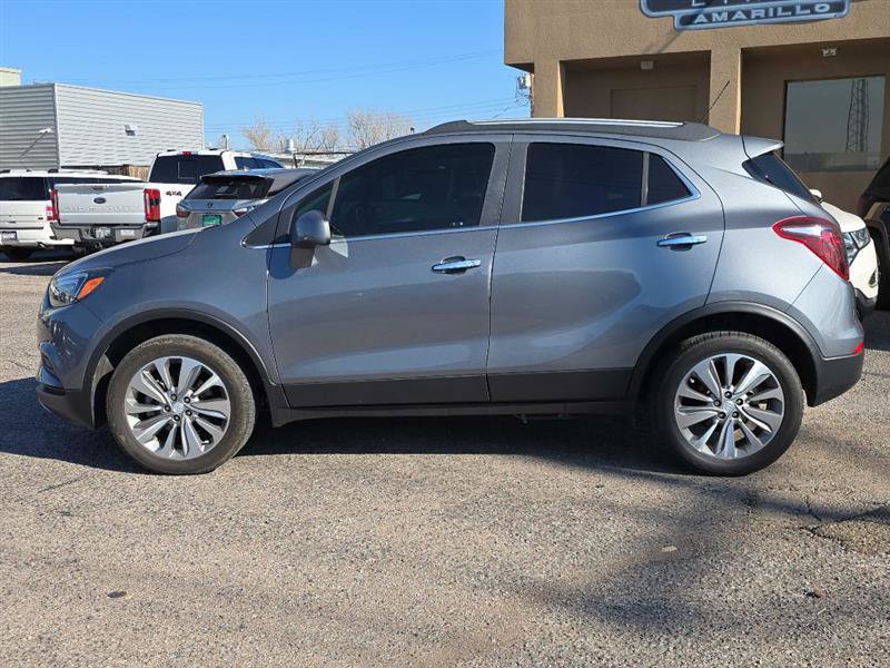 Used 2020 Buick Encore Preferred AWD/4WD image 2