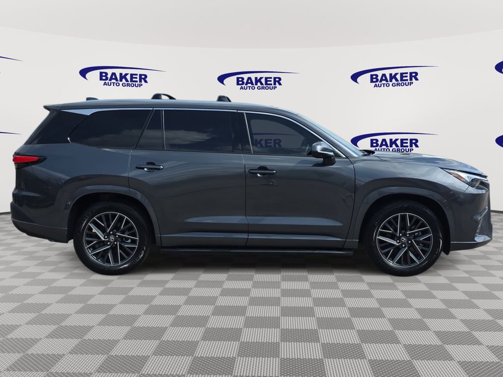 Used 2025 Lexus TX 350 AWD w/ Technology Package image 4