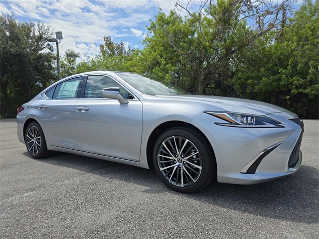New 2025 Lexus ES 350 w/ Premium Package