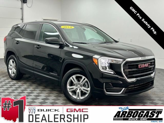 Used 2024 GMC Terrain SLE image 1