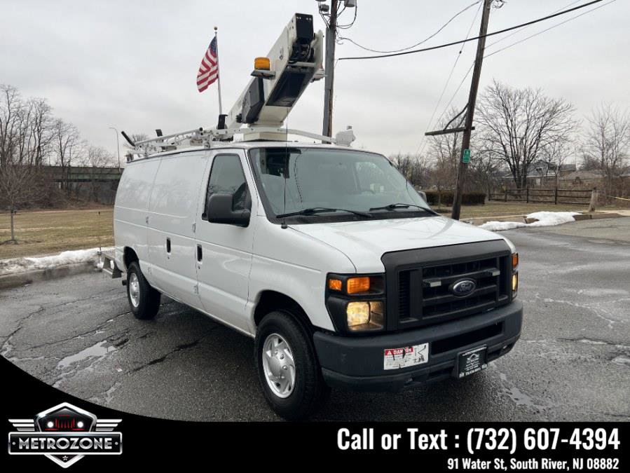 Used 2012 Ford E-350 and Econoline 350 Super Duty w/ PWR Group image 3